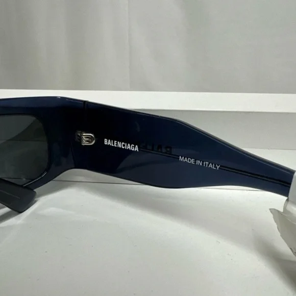 BALENCIAGA Blue Mirrored Geometric Unisex Sunglass BB0328S 004 New no case .R14A - Picture 8 of 10